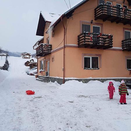 Pensiunea Dorali Moieciu de Jos Dış mekan fotoğraf